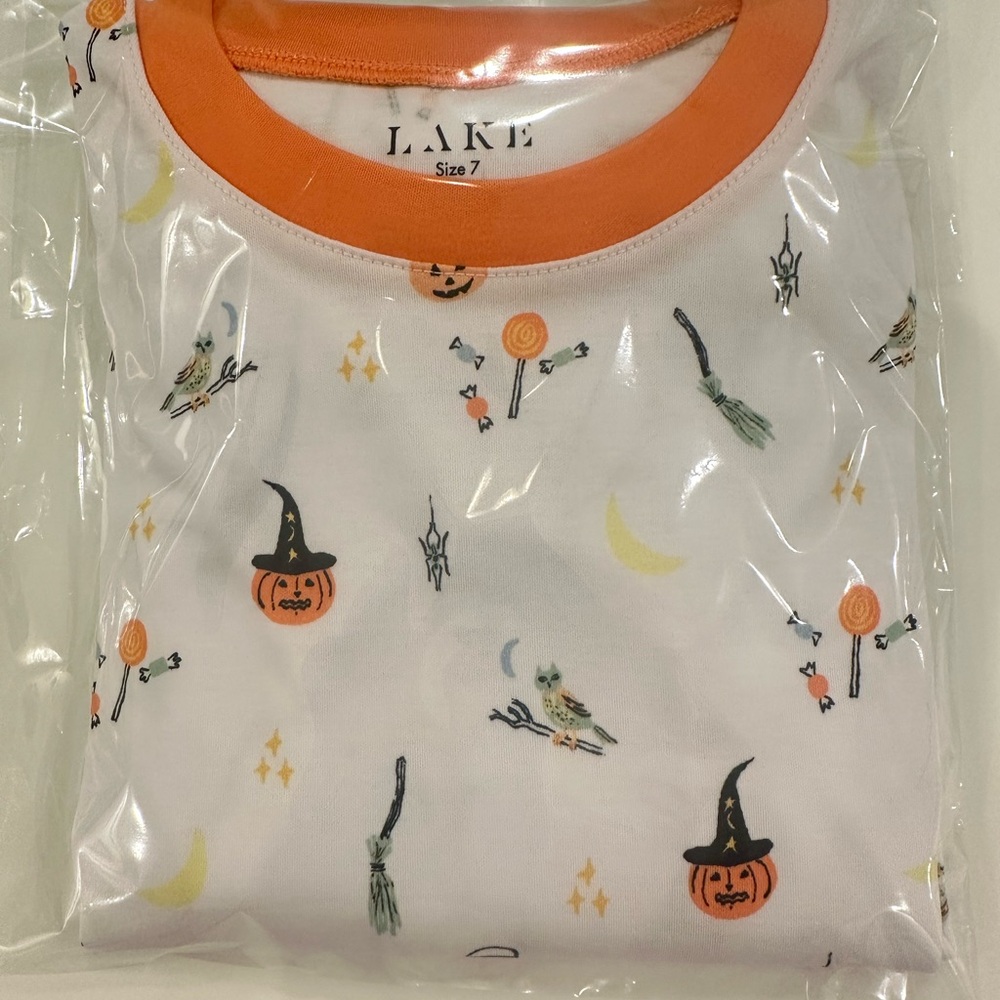 Lake kids Long set in Trick or Treat